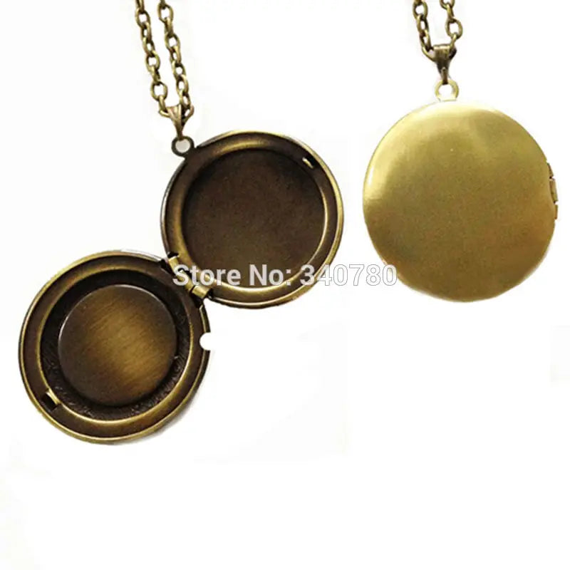 Limited Edition Pokéball Maxi Necklace - Image 5